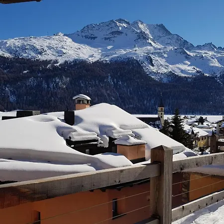 Chesa Bellaval, Haus Rizza 2 1 2-zimmerwohnung